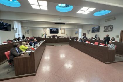 Consiglio Comunale: approvate in seconda lettura tutte le proposte di delibera. Non passa il nuovo regolamento del Consiglio Comunale