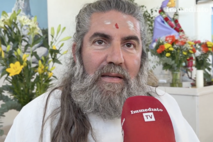 “Qui si risveglia lo spirito”: Shivananda racconta la sua Città della Nuova Luce sul Gargano