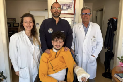 Puglia, microchirurgia salva la mano a un 18enne dopo un grave incidente stradale