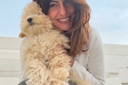 Stella Mele (FdI): «Cani in pericolo per i forasacchi, necessario un piano urgente di bonifica da parte di Bar.S.A.»