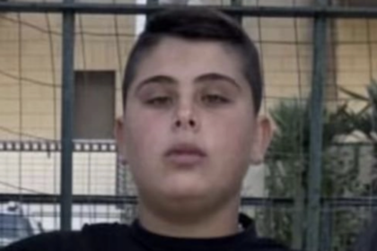 Manfredonia piange Antonio Senisi, in Cattedrale l’ultimo saluto al 14enne morto nell’incidente in moto