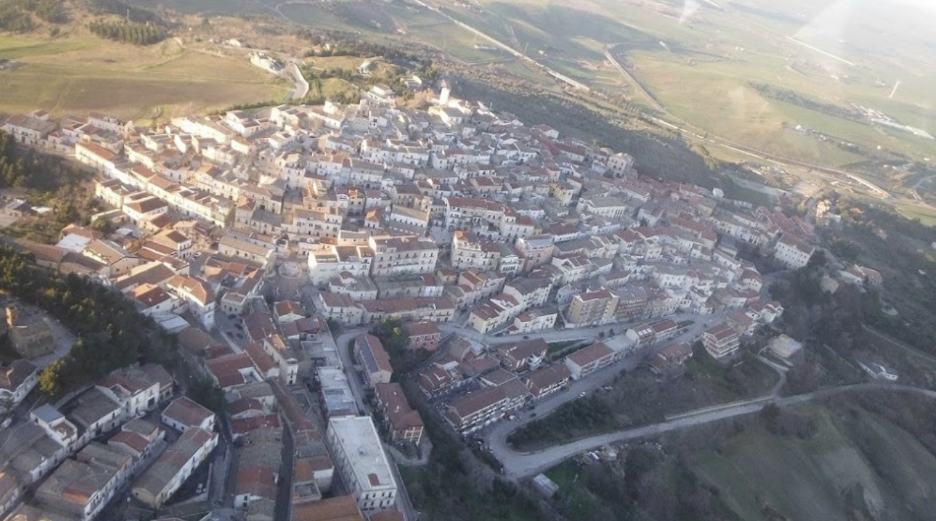 Guasto alle condotte idriche, stop all’erogazione a Candela e nelle aree industriali: tecnici al lavoro per il ripristino