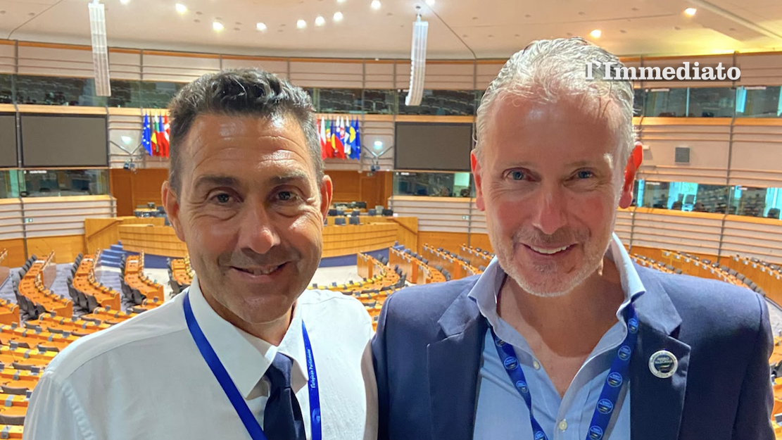 Futuro Nazionale lancia la campagna sulla legittima difesa: a Foggia 5mila volantini nel weekend