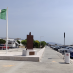 Manfredonia riscopre le Stele Daunie: al porto turistico inaugurato il monumento simbolo della storia sipontina
